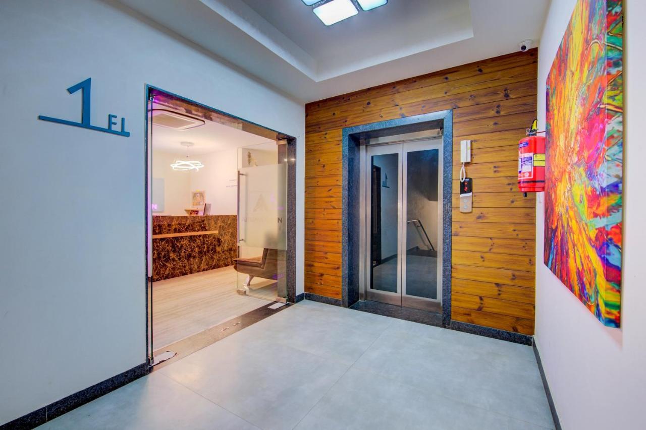 Arunaa Inn Airport Hotel,شيناي المظهر الخارجي الصورة